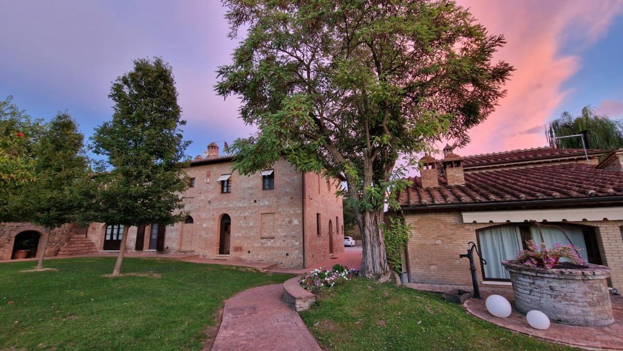 Il Rifugio Del Falconiere Sovicille Exterior foto