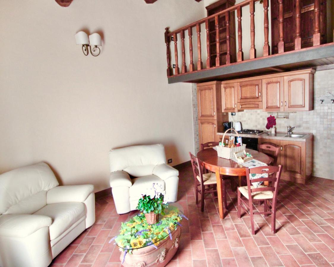 Il Rifugio Del Falconiere Sovicille Exterior foto